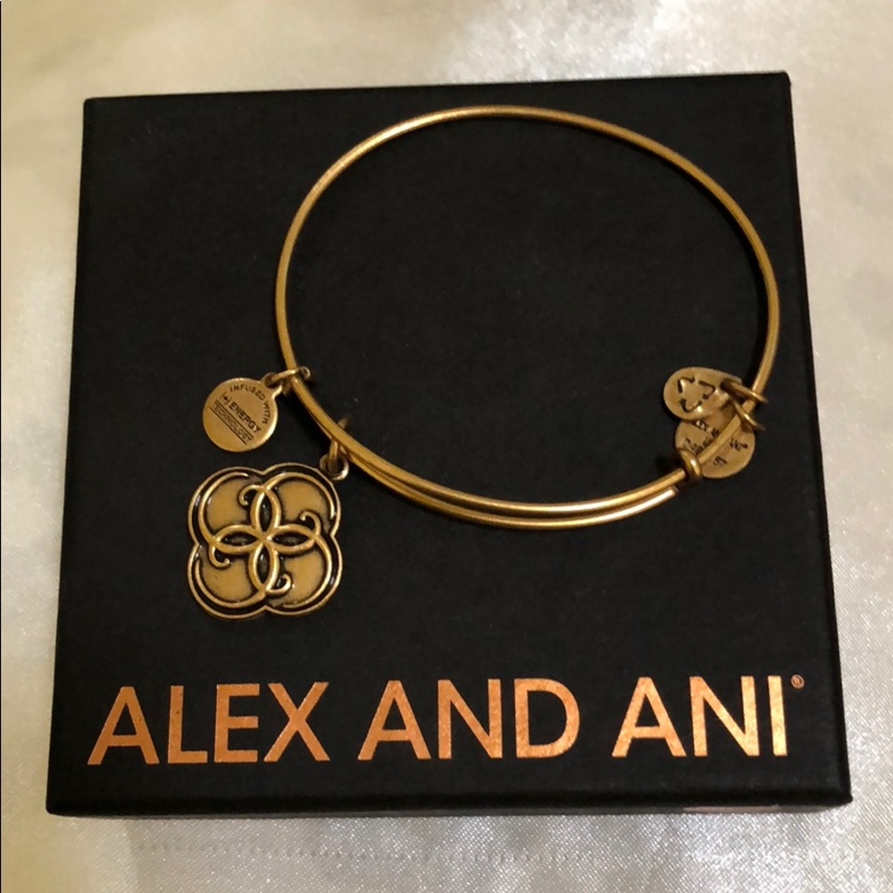 Alex And Ani Gold Breath Of Life Bangle!
